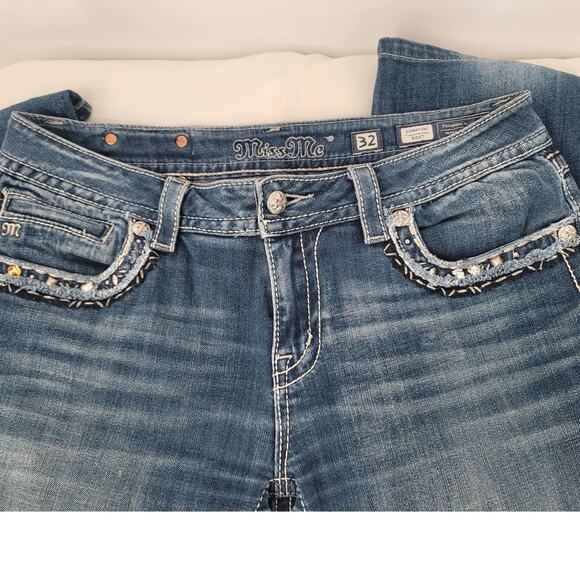 Miss Me Boot Cut Mid Rise Embellished Pocket Y2K 90s Denim Blue Jean 32 VTG - Picture 5 of 13